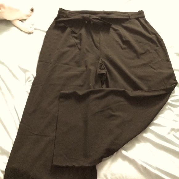 Forever 21 Pants - Forever 21 black dress pants size 3X Brand New